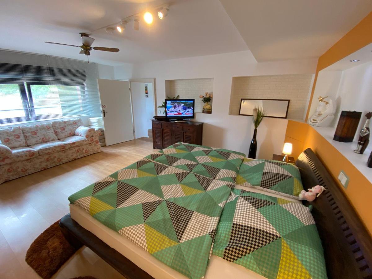 Kremmen Premium Ferienwohnung Ulf-Dieter Kunstmann מראה חיצוני תמונה